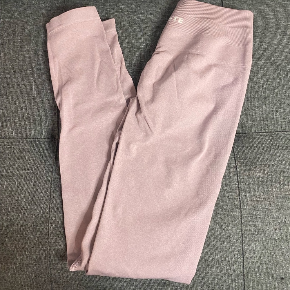 Alphalete Amplify Leggings - Viola